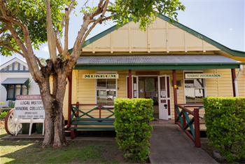 Gympie&TheWest-Final250 2.png