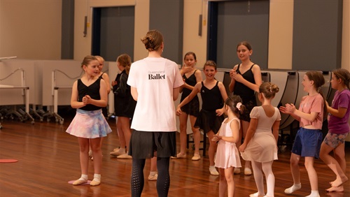 Community Tour_Junior_Angharad Gladding.jpg-13.jpg