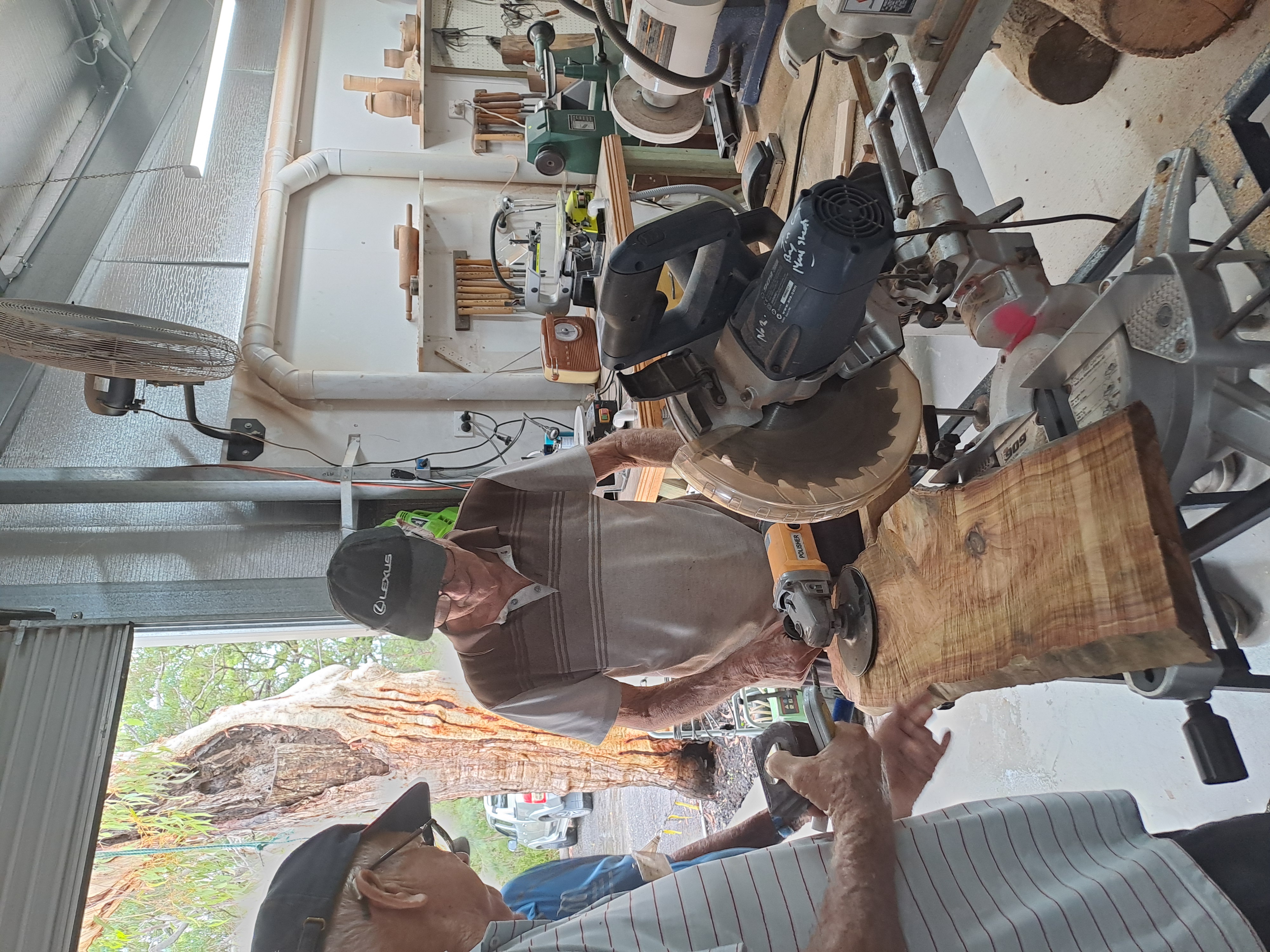 Tin can bay men s shed